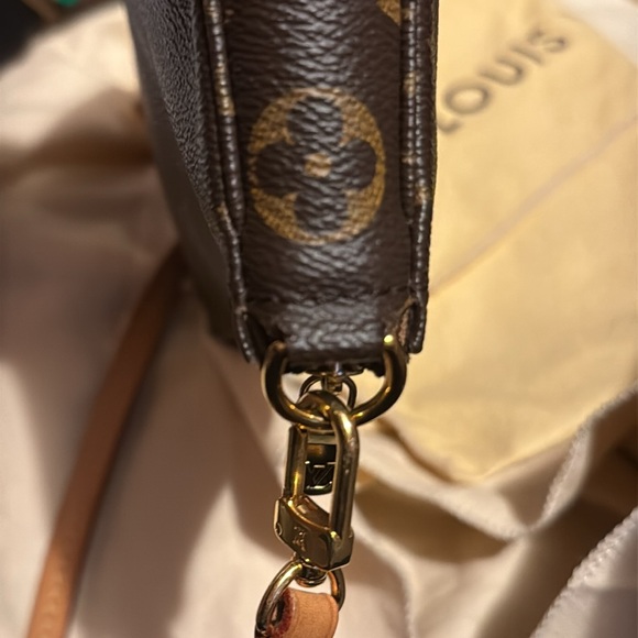 Louis Vuitton Monogram Pochette Accessories NM - Picture 16 of 17